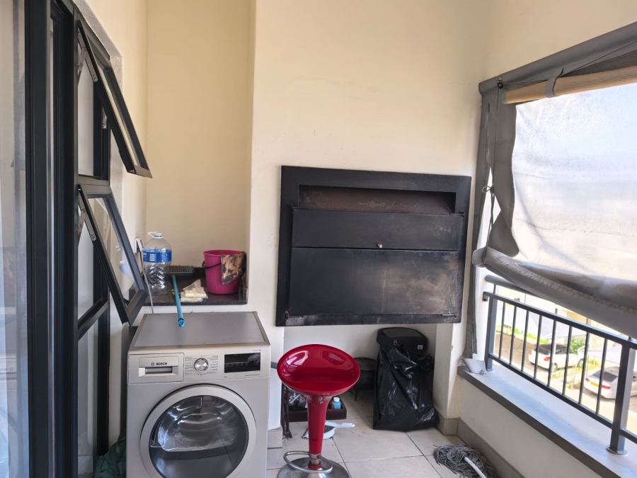 To Let 2 Bedroom Property for Rent in Parklands North Western Cape